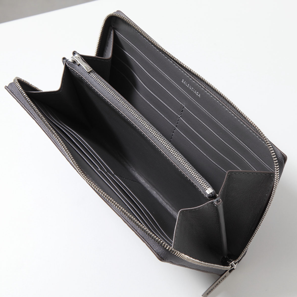 楽天市場】BALENCIAGA バレンシアガ ラウンドファスナー長財布 717787