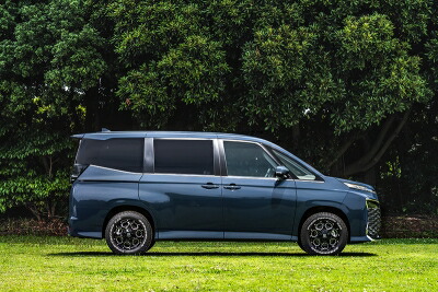 楽天市場】90系 ヴォクシー（ガソリン車専用） リフトアップ