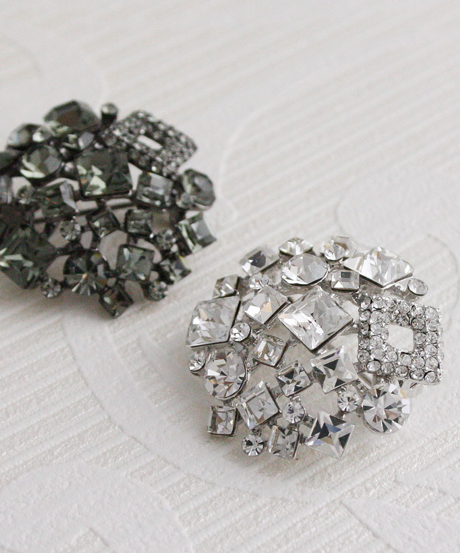 楽天市場】ブローチ モザイク ラウンド クリスタル ブラック