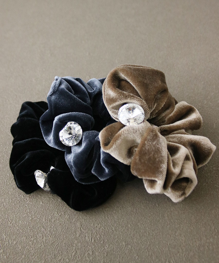 楽天市場】☆ネコポス送料無料☆シュシュ スワロフスキー ベロア 一粒