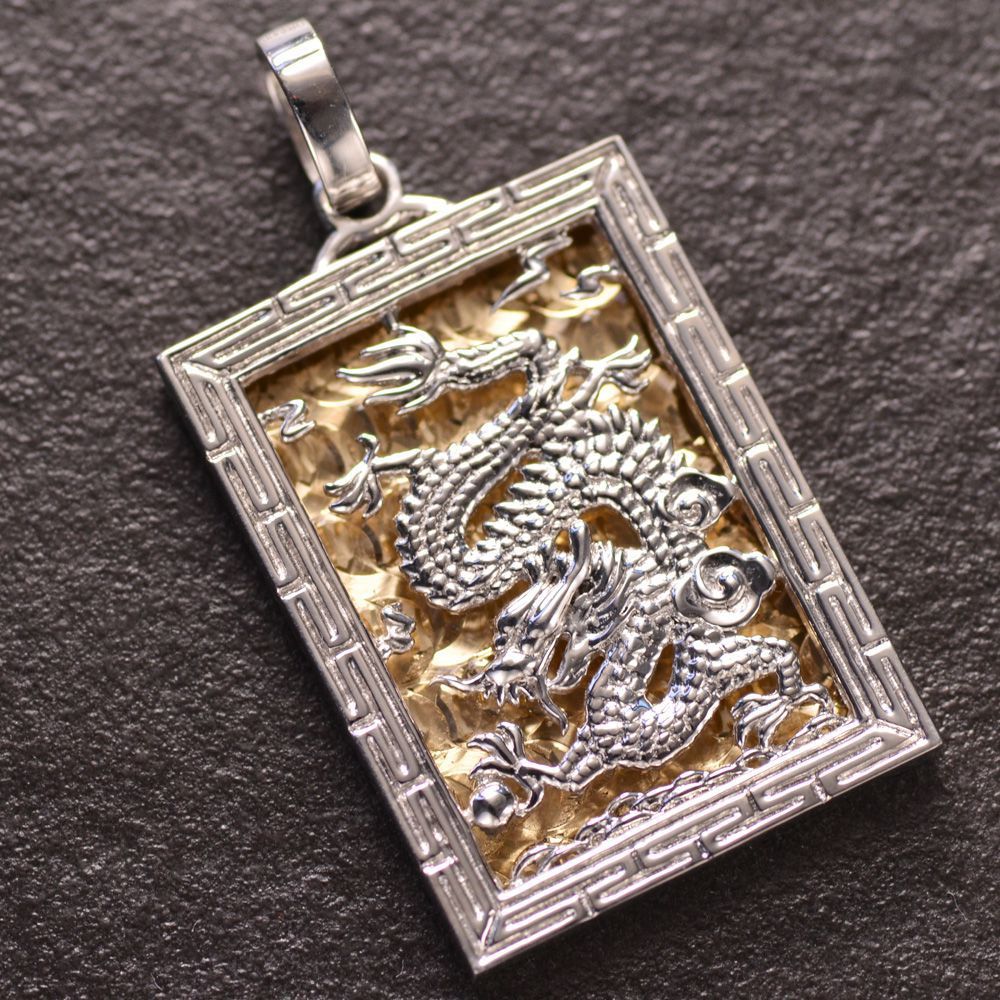 K18 18金 オニキス 龍 ドラゴン ペンダントトップ 16mm×16mm 楽天