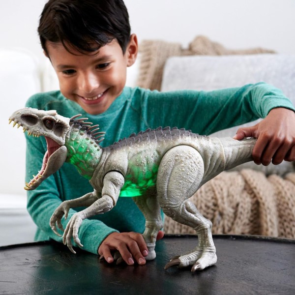 楽天市場】ジュラシック・ワールド スーパーアクション インドミナス