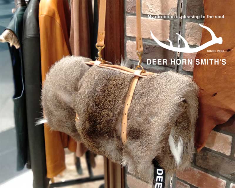 楽天市場】エゾ鹿革 ラグマット 敷物 専用ホルダー付き アウトドア