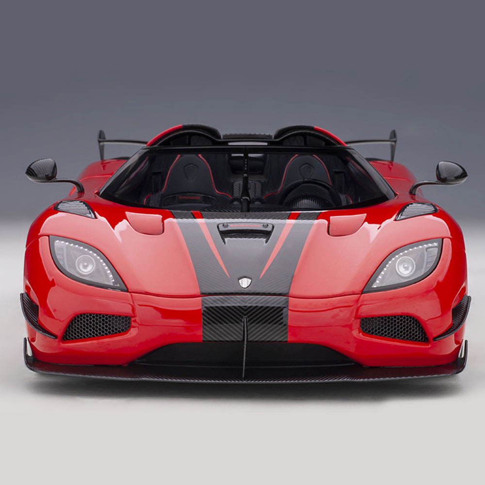楽天市場】ミニカー 1/18 ケーニグセグ アゲ—ラ RS レッド カーボン