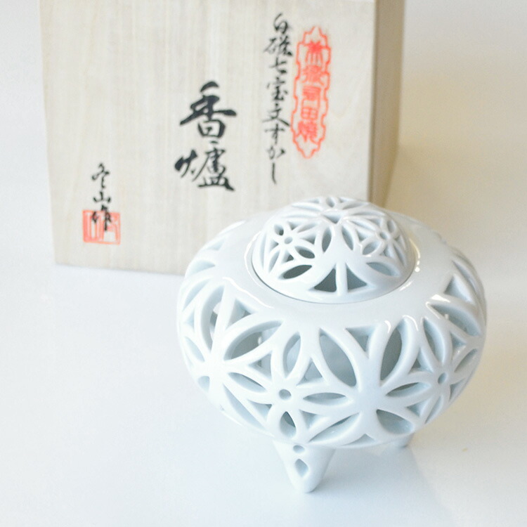 楽天市場】日本香堂 白磁七宝透し彫 日本製香炉 有田焼 陶器 お香