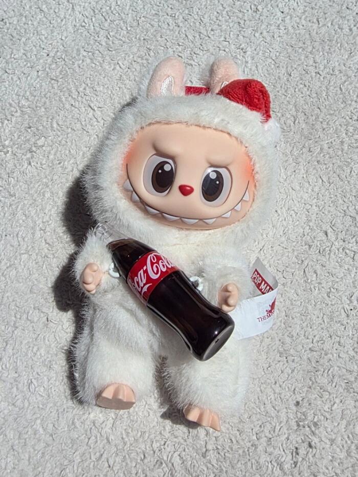 楽天市場】◇正規品◇ Pop Mart Labubu Coca Cola Series Surprise