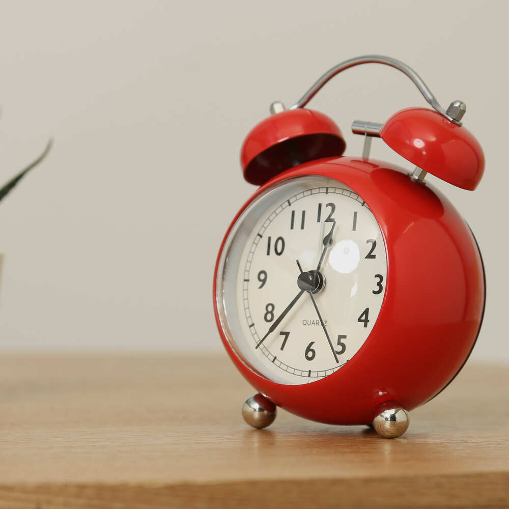 楽天市場】目覚まし時計 ベル 好評 置き時計 置時計 ベル時計 丸い時計