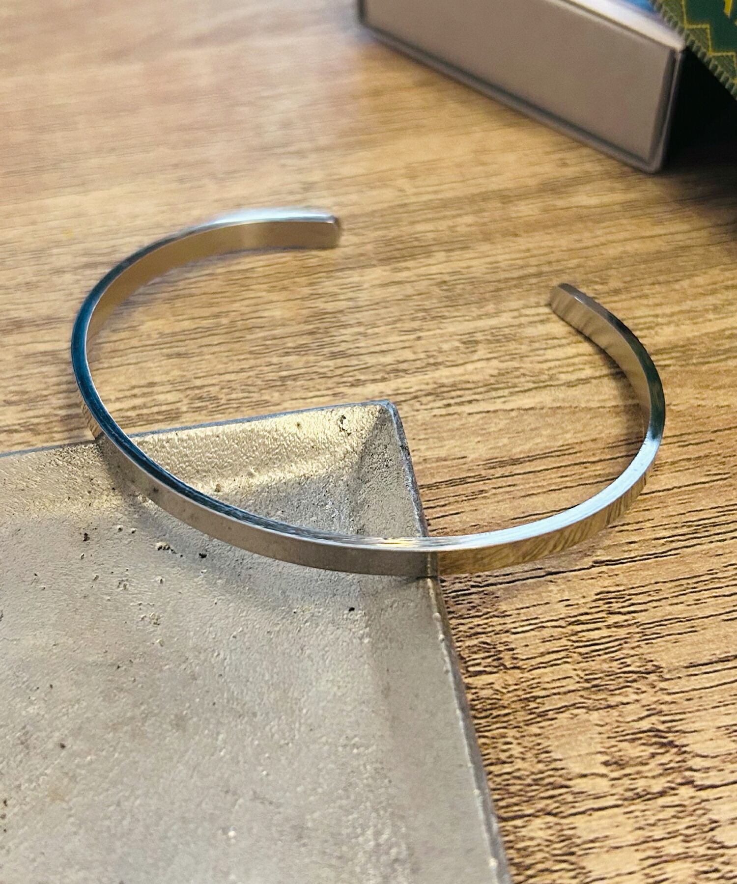 楽天市場】バングル シルバー ゴールド ブラック シンプル USED加工 腕