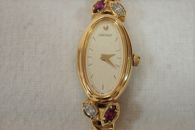 楽天市場】セイコー SEIKO レディース 腕時計 1E20-5760 オーバル