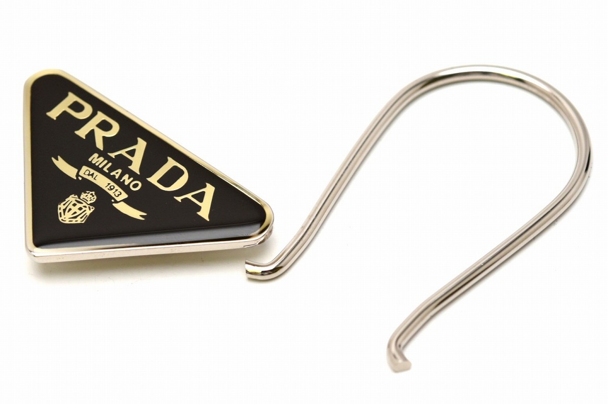 楽天市場】PRADA プラダ ロゴ プレート キーホルダー キーリング キー
