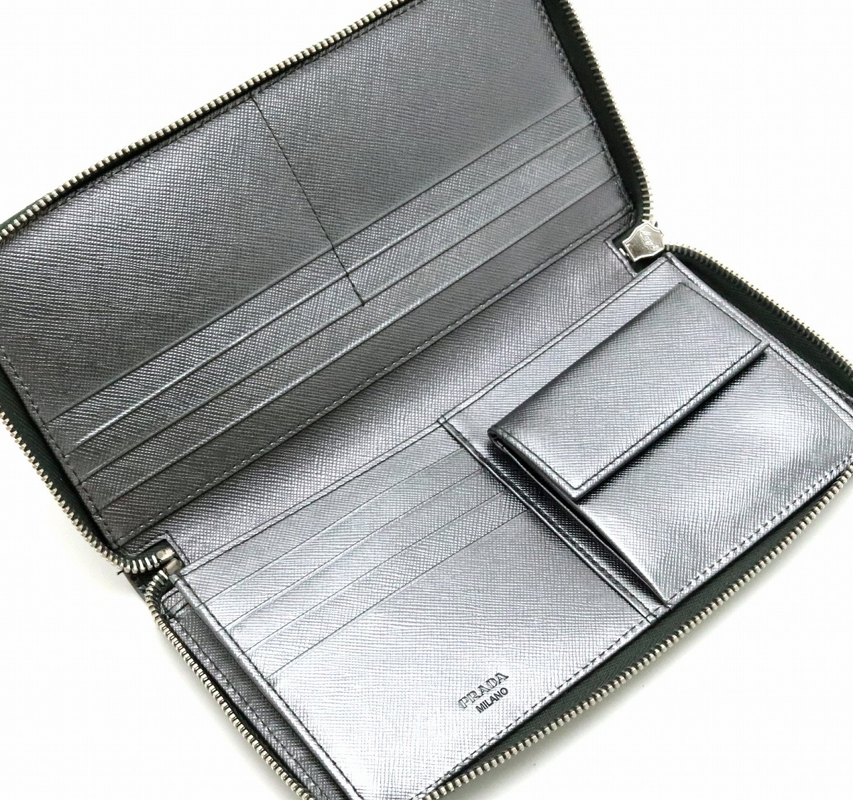 楽天市場】【財布】PRADA プラダ ロゴ ラウンドファスナー 長財布