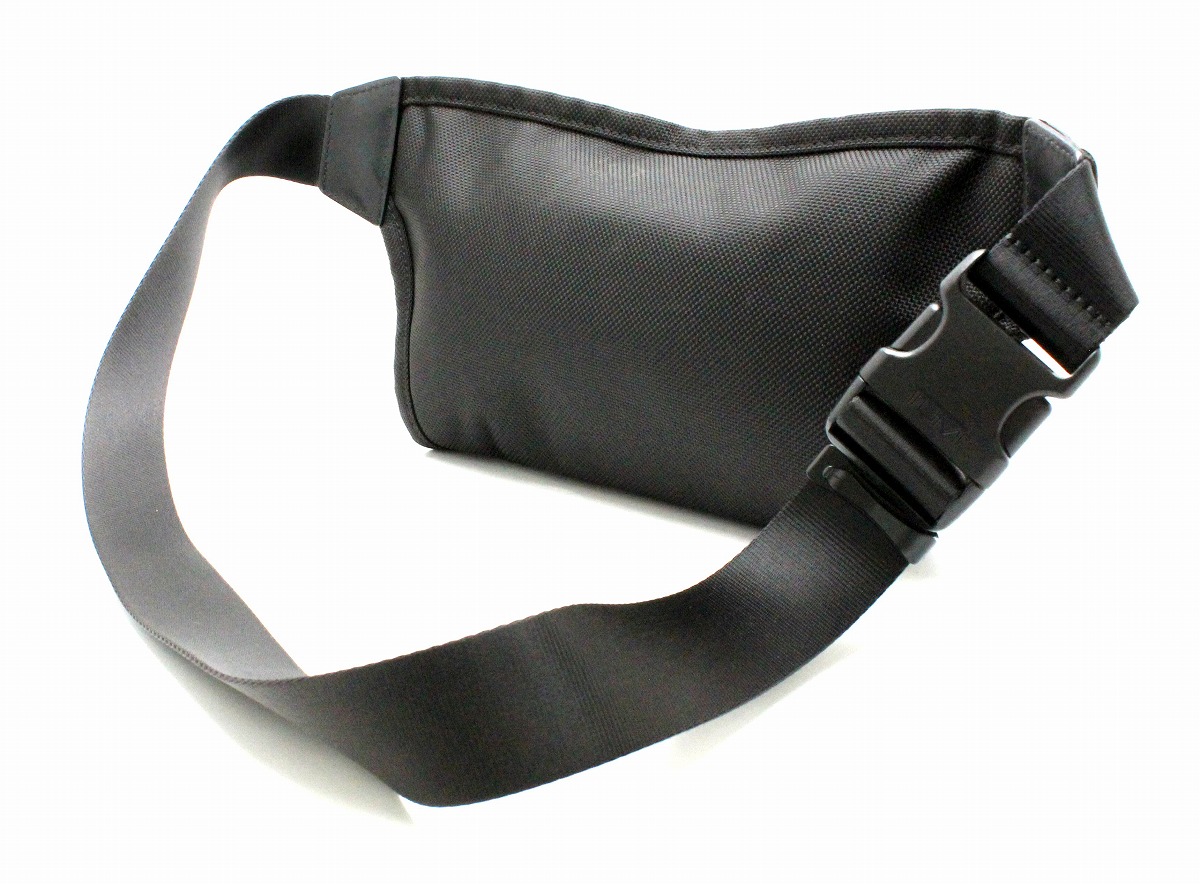 TUMI ボディバッグ アウロラ バリスティック ナイロン 69318HKO 黒