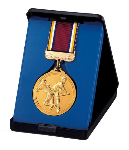 楽天市場】【3個以上〜】 メダル ファインメダル (金/銀/銅) スタンド