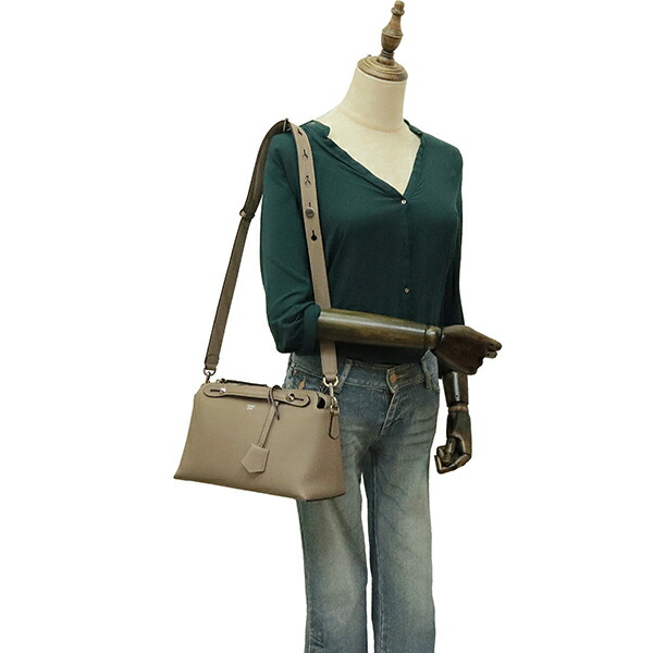 楽天市場】【10%OFF】 フェンディ バイザウェイ ミディアム カーフ