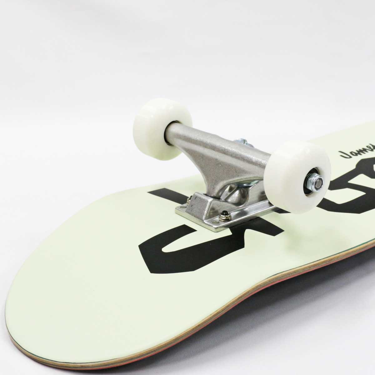 楽天市場】8.0インチ チョコレート スケボー コンプリート 完成品