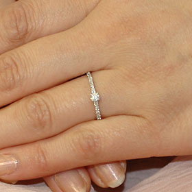 楽天市場】天然ダイヤモンドリング 0.15ct エンゲージリング