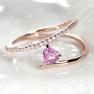 K18PG ピンクサファイア ハート型リング