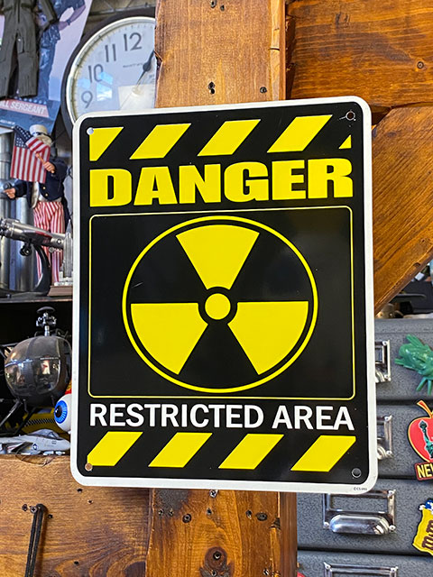 楽天市場】「危険！立入禁止区域」 ミニジョーク看板 アメリカン雑貨