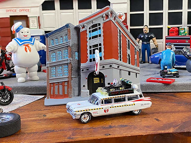 楽天市場】ジョニーライトニング 映画 ゴーストバスターズ2 ECTO-1A