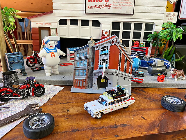 楽天市場】ジョニーライトニング 映画 ゴーストバスターズ2 ECTO-1A