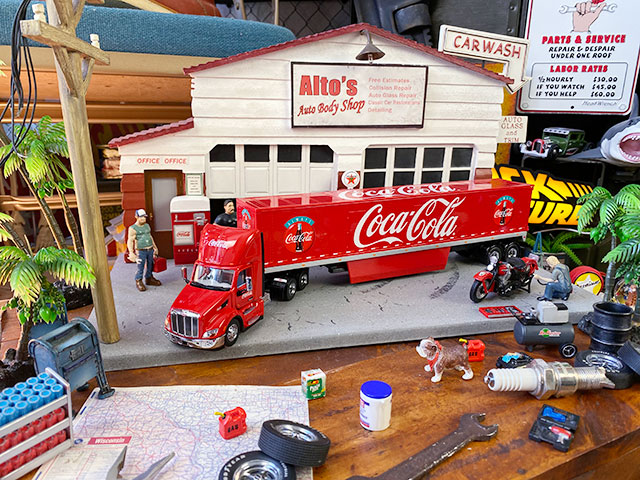 楽天市場】コカ・コーラ ピータービルト・モデル579・デイキャブ