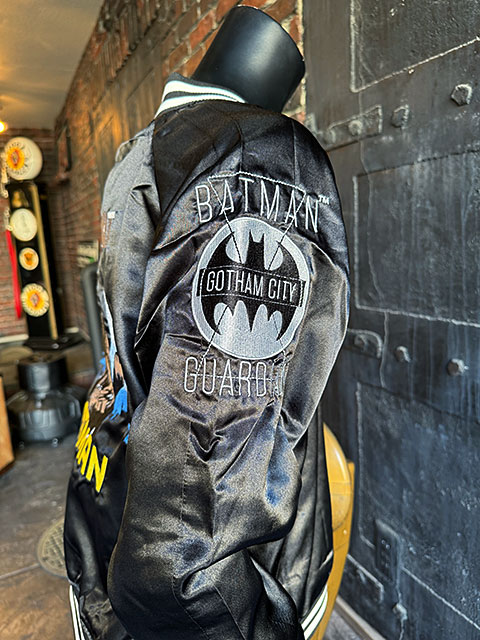 楽天市場】DCコミックス バットマン ダークナイト スカジャン Lサイズ