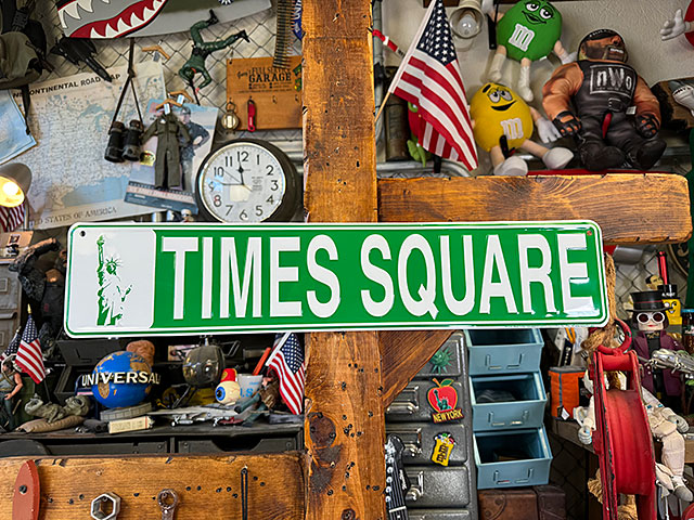 楽天市場】ニューヨーク タイムズスクエア ストリートサイン