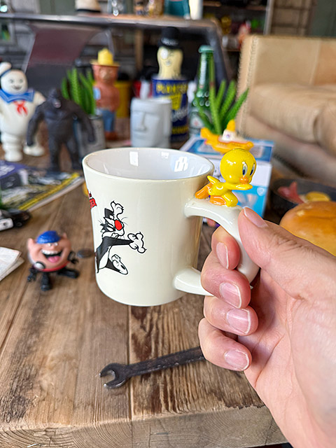 楽天市場】トゥイーティー ＆ シルベスター フィギュア付き マグカップ