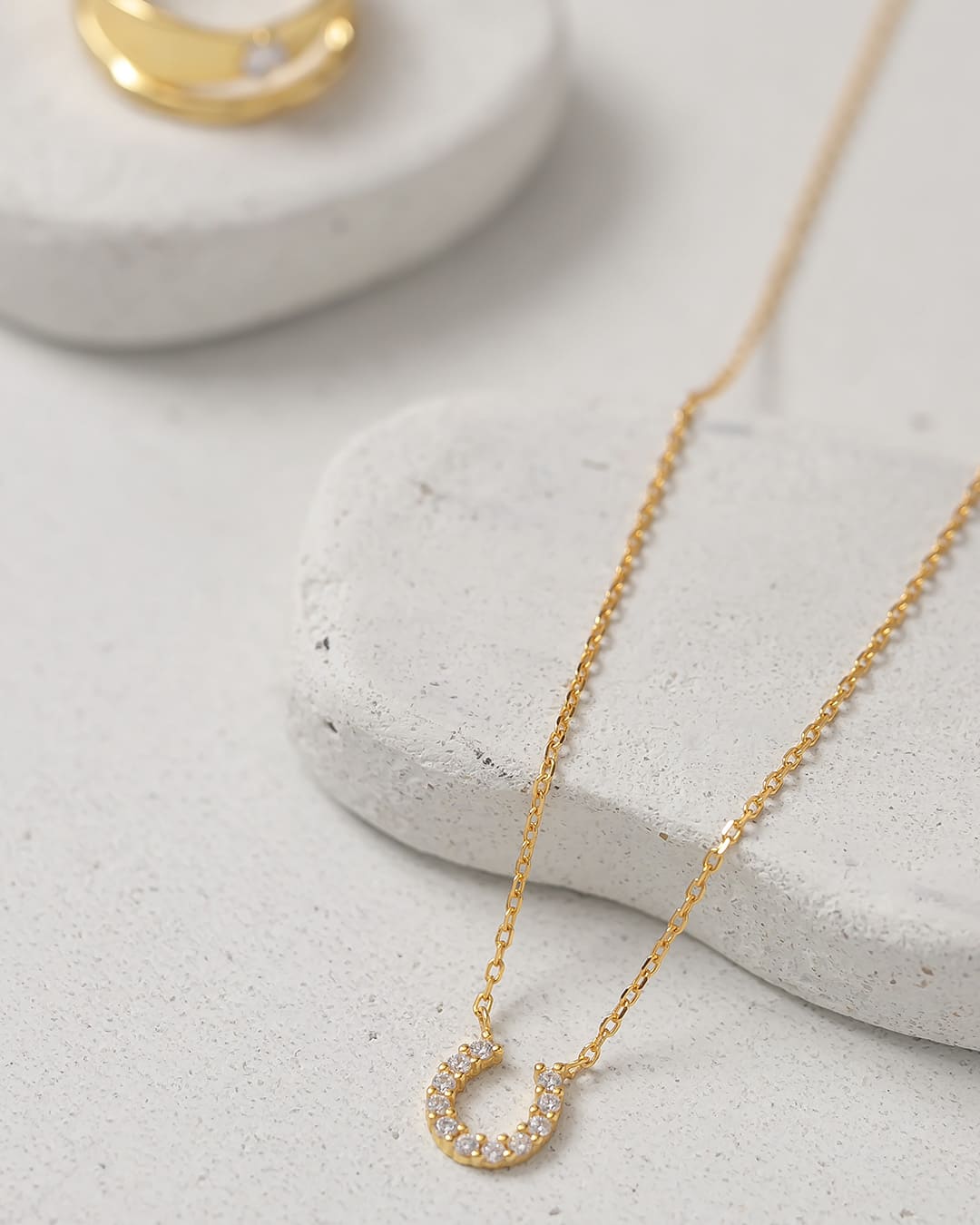 楽天市場】ネックレス ホースシュー 金属アレルギー対応 馬蹄 型