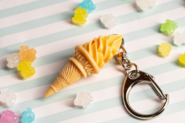 楽天市場】キーホルダー ソフトクリーム マンゴ アイス 食品サンプル