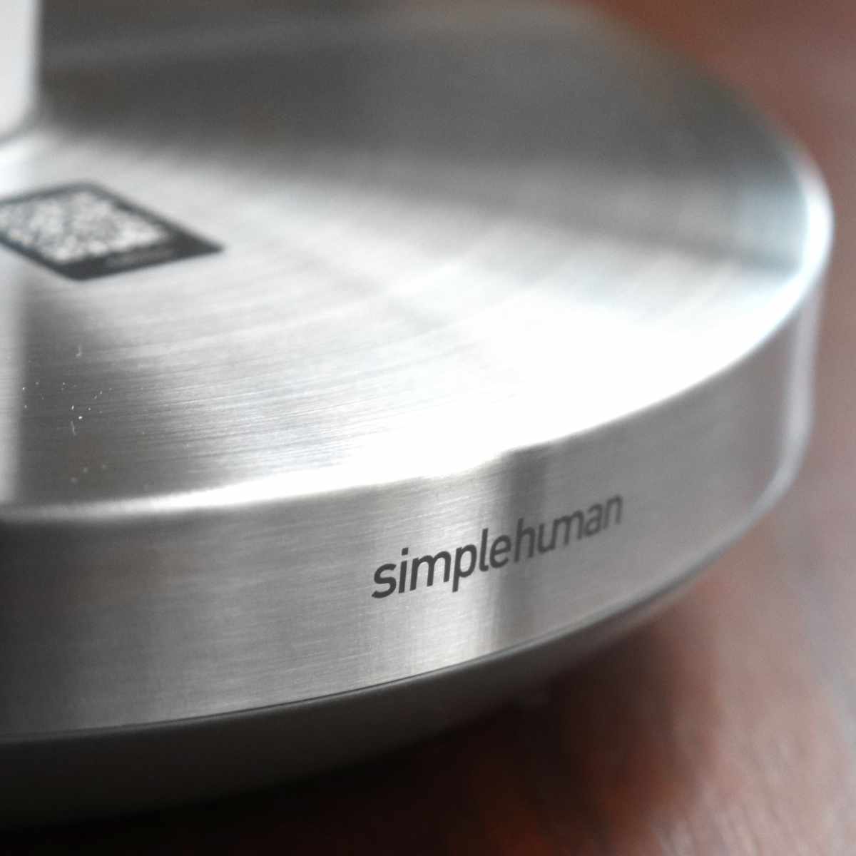 楽天市場】simplehuman キッチンペーパーホルダー テンションアーム