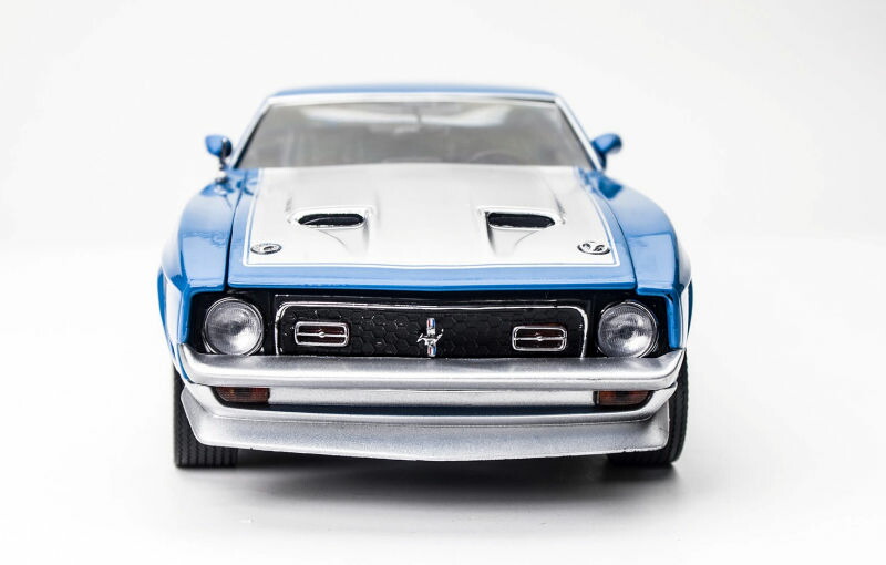 楽天市場】Sun Star サンスター 1/18 ミニカー ダイキャストモデル