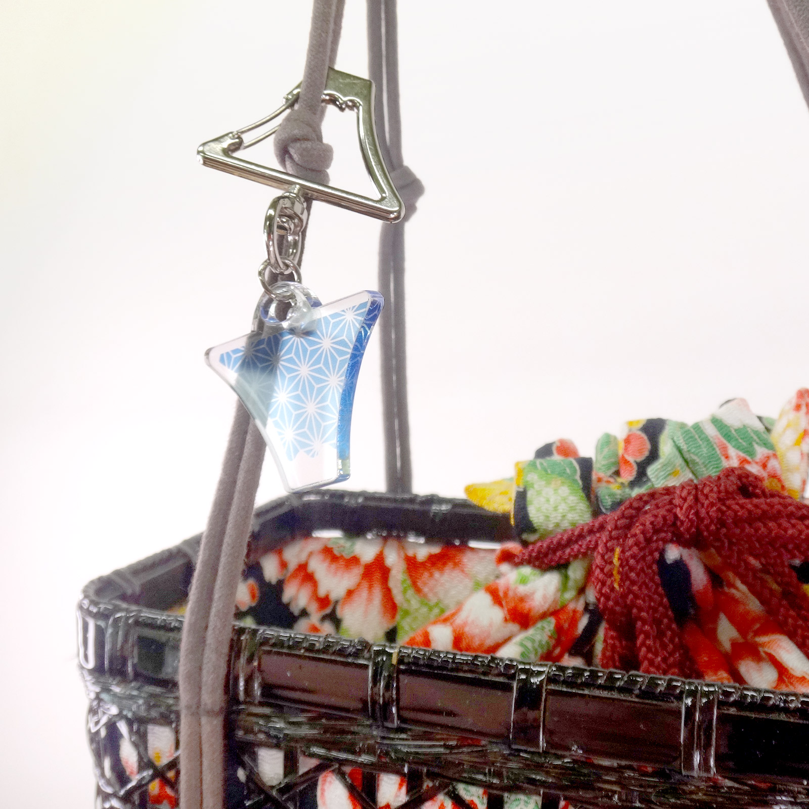 楽天市場】富士山キーホルダー 日本のお土産【日本製】アクリル