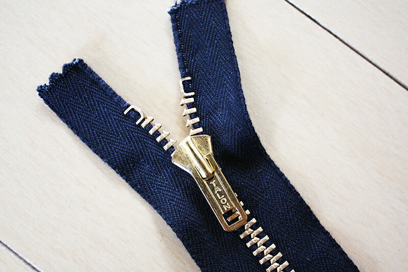 楽天市場】【コの字止め】#5 長方形スライダーTALON の旧型スライダー