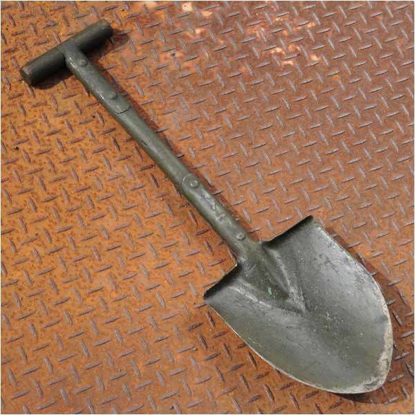 楽天市場】米軍放出品 スコップ T型ハンドル オリーブドラブ 軍払下げ