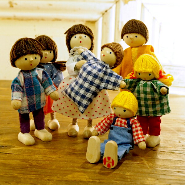 楽天市場】Herwig ヘアビック社 ドールハウス用 人形 7人家族セット