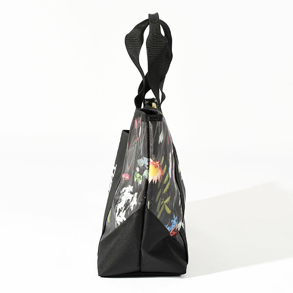 楽天市場】送料無料 水にも強い ノースフェイス 花柄 トートバッグ