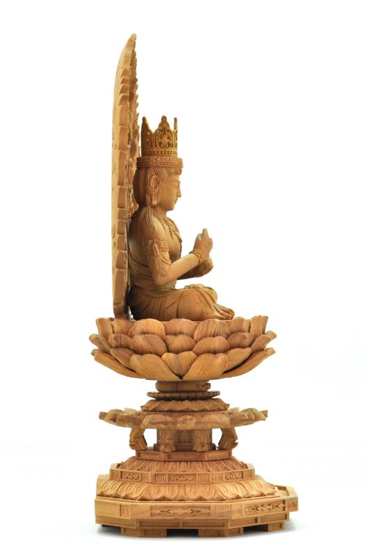 楽天市場】【真言宗】仏像 白檀 大日如来像 八角台座 飛天光背 2寸 2.5