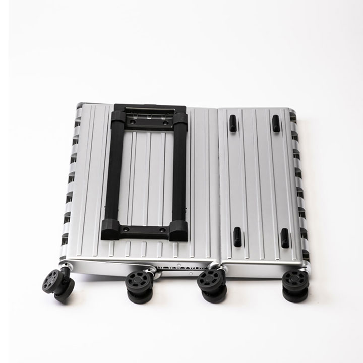 楽天市場】&.FLAT アンドフラット 折り畳みキャリーケース メタリック