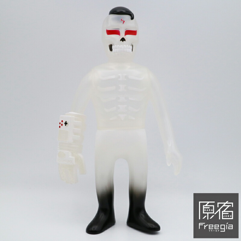 楽天市場】SKULL TOYS (スカルトイズ) GUY-2 UV ガイツ クリア成型