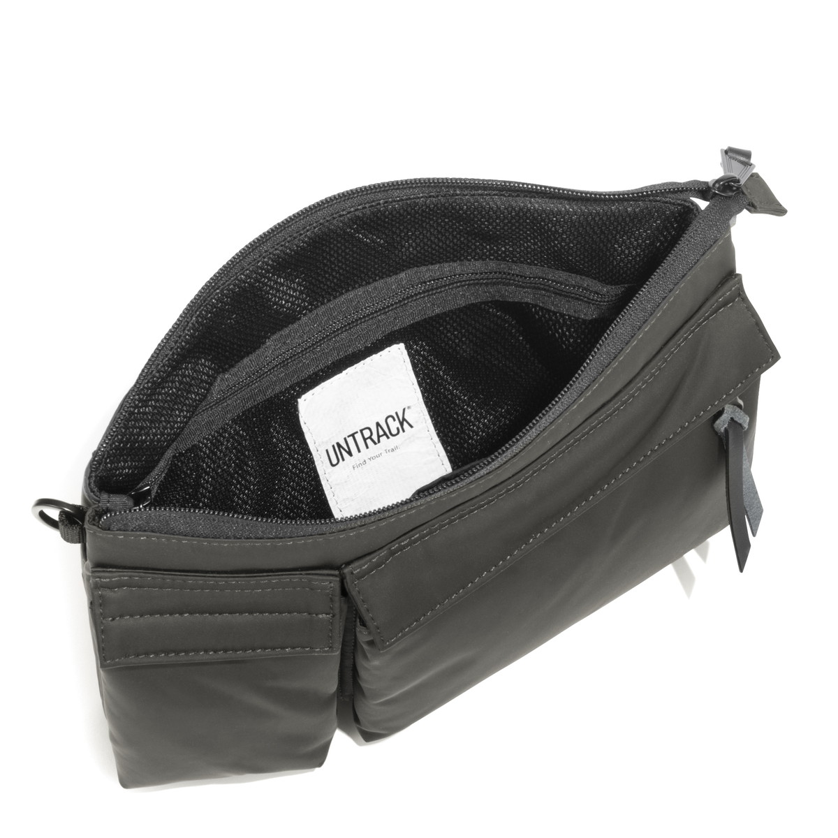 楽天市場】ノベルティ付 アントラック ショルダーバッグ メンズ