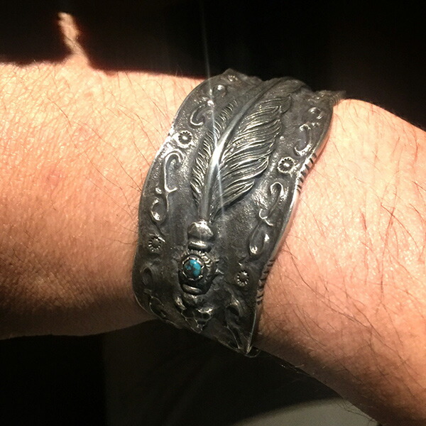 楽天市場】K-SMITH 打ち出し フェザー 燻し シルバーバングル