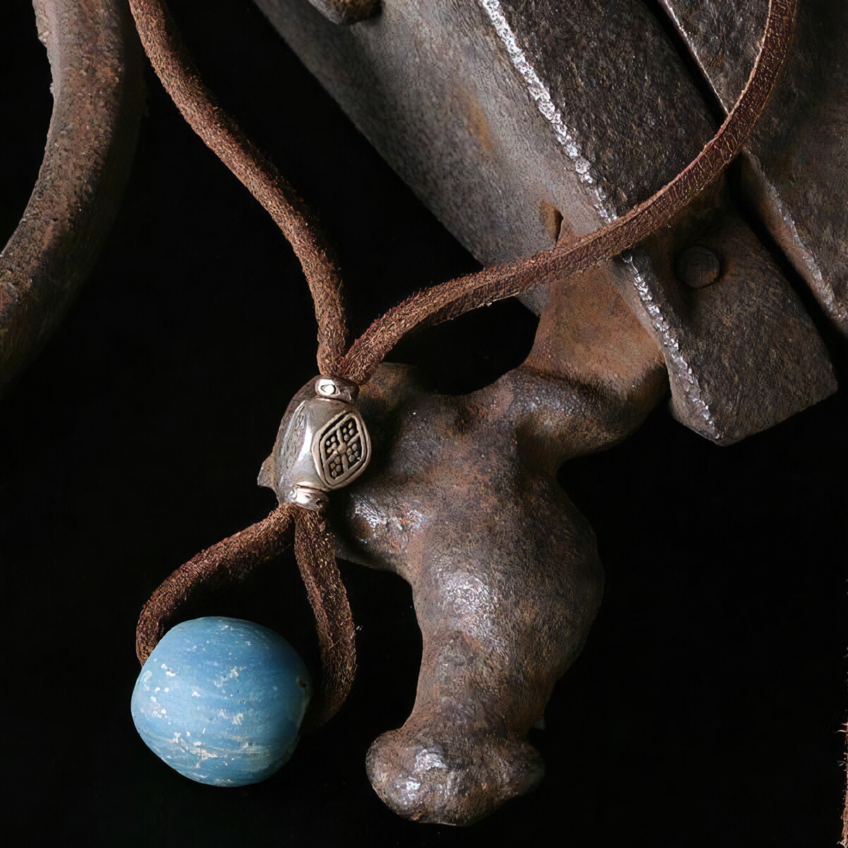 楽天市場】カレン 族 シルバー 1100年以上前 アンティークビーズ 水色