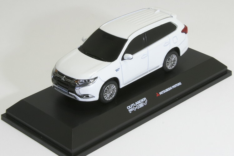 楽天市場】三菱特注 1/43 三菱 アウトランダー PHEV ホワイト