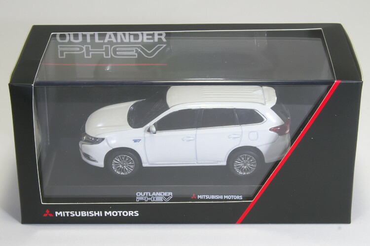 楽天市場】三菱特注 1/43 三菱 アウトランダー PHEV ホワイト