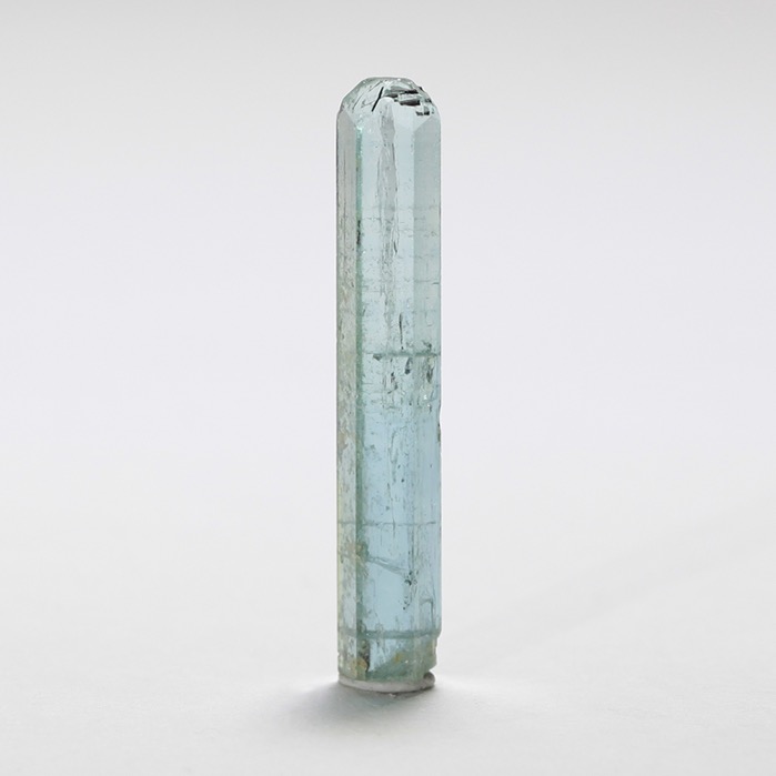 楽天市場】人気高騰！ベトナム産『非加熱アクアマリン原石』 25.2 ct