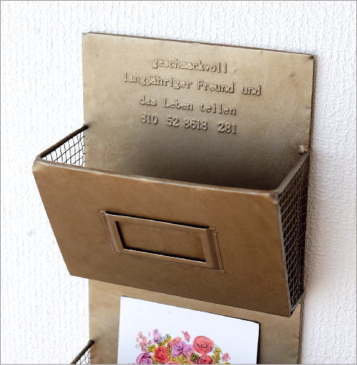 楽天市場】ウォールポケット アンティーク おしゃれ 3段 縦長 金属