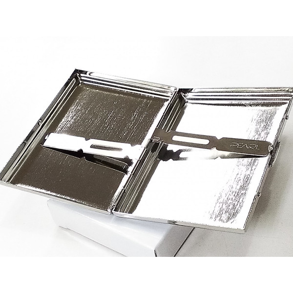 楽天市場】シガレットケース シルバーアラベスク 真鍮製 繊細彫刻 16本