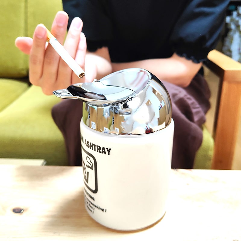 楽天市場】灰皿 ドームアッシュトレイ KEEP CLEAN 全2色 タバコ 蓋つき