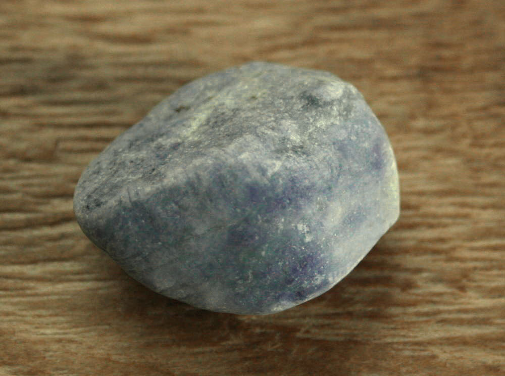 楽天市場】糸魚川産コランダム SZ0830 34mm*29mm*19mm : 糸魚川ヒスイの店